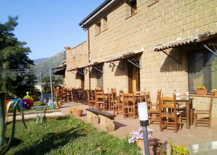 Agriturismo Petrosa